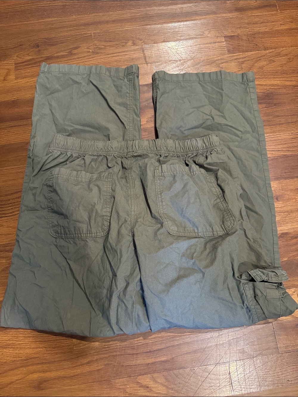 aerie Olive Cargo Pants with Drawstring - Picture 3 of 3